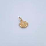 Dije Letra V 0.4gr / 1.5cm / Medalla Oro Amarillo 18K &