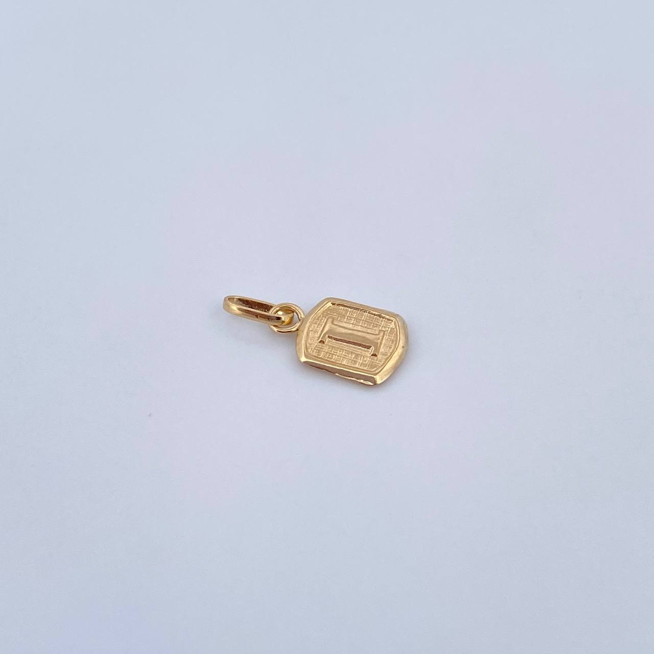 Dije Letra I 0.35gr / 1.5cm / Liso Oro Amarillo 18K &