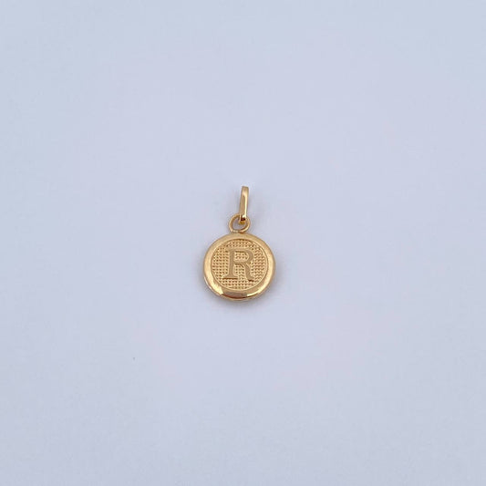 Dije Letra R 0.45gr / 1.5cm / Medalla Oro Amarillo 18K &