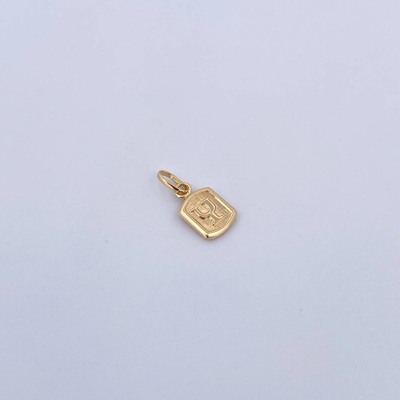 Dije Letra Y 0.35gr / 1.5cm / Liso Oro Amarillo 18K &