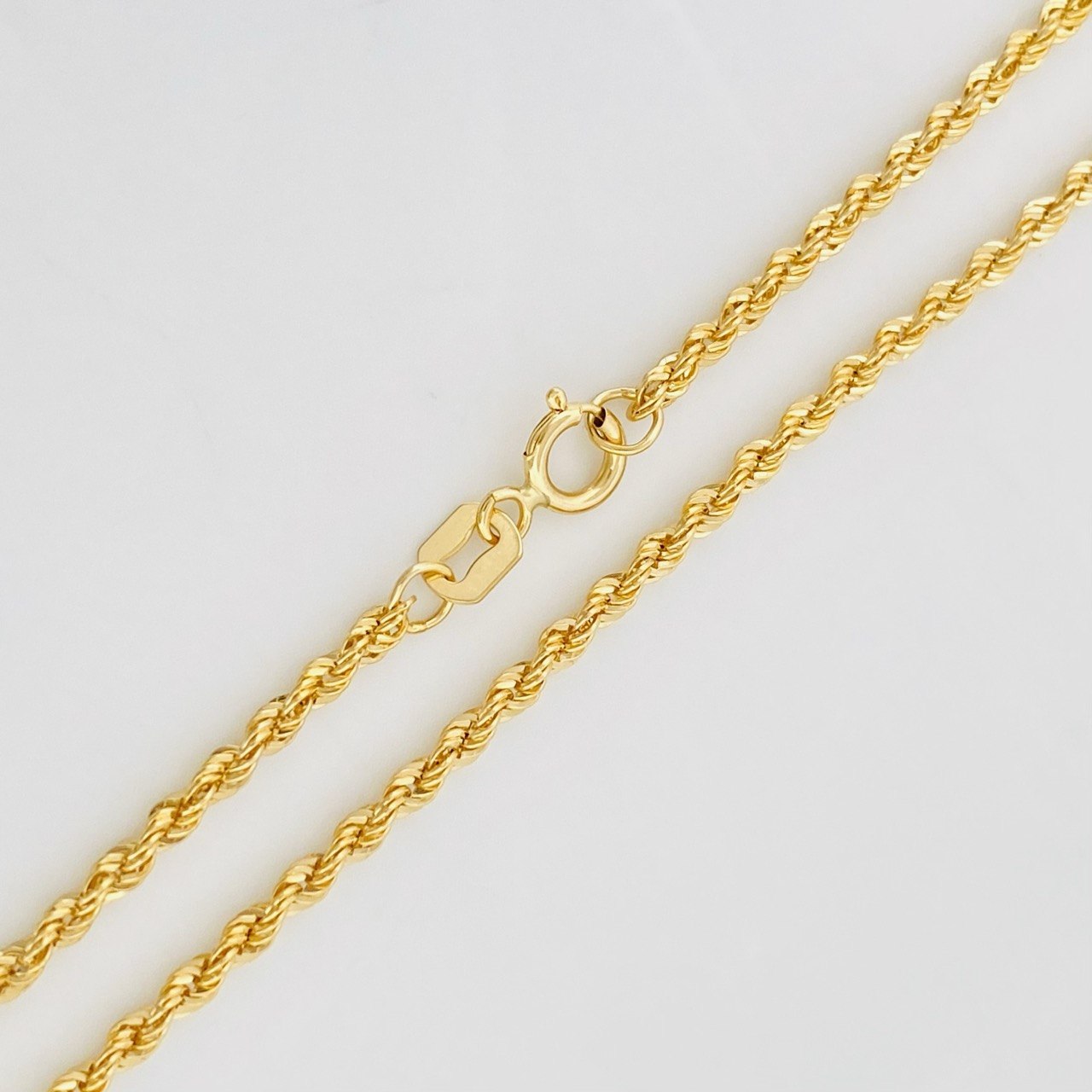 Cadena Lazo 2.3g / 60cm / 1.8mm Oro Amarillo 18K