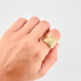 Anillo San Benito Escudo Sagrado 3.7 g / T11 Oro Amarillo 18K
