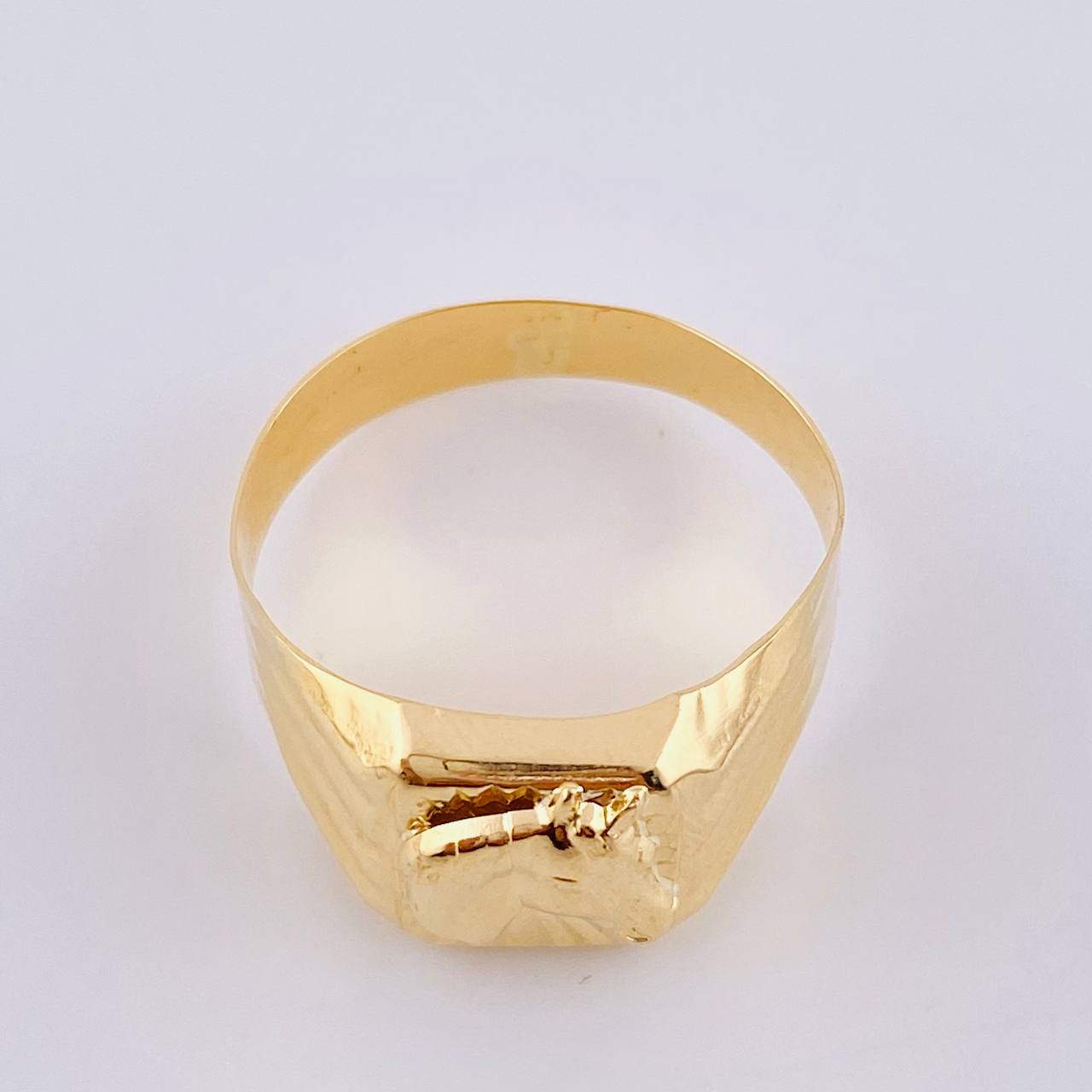Anillo Sello Caballo Radiante 3.4 g / T11 1/4 Oro Amarillo 18K