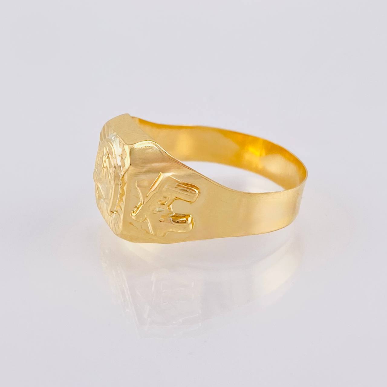 Anillo Herradura Caballo Diamantado 3.4 g / T11 1/4 Oro Amarillo 18K