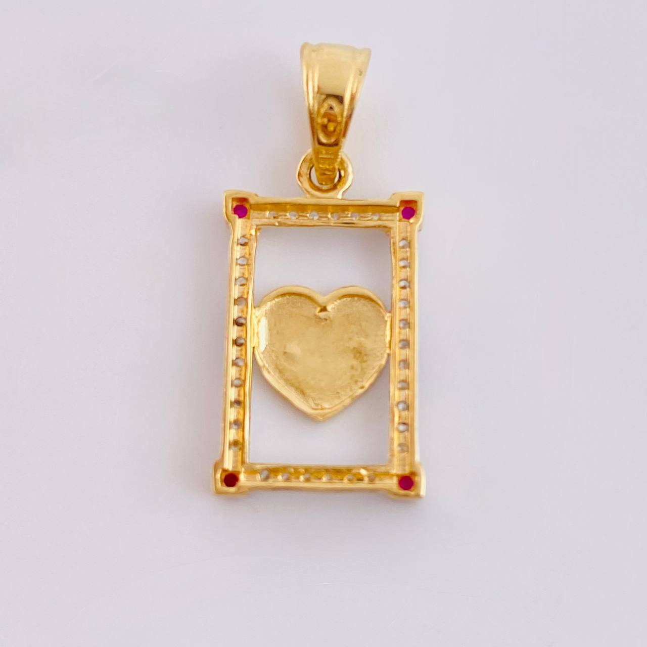 Dije Corazón Enmarcado 1.95 g / 2.5 cm Oro Amarillo 18K