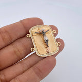 Herraje Placa Cruz Cristo 11.65gr / 3.2cm / Circones Blancos Tres Oros 18K &