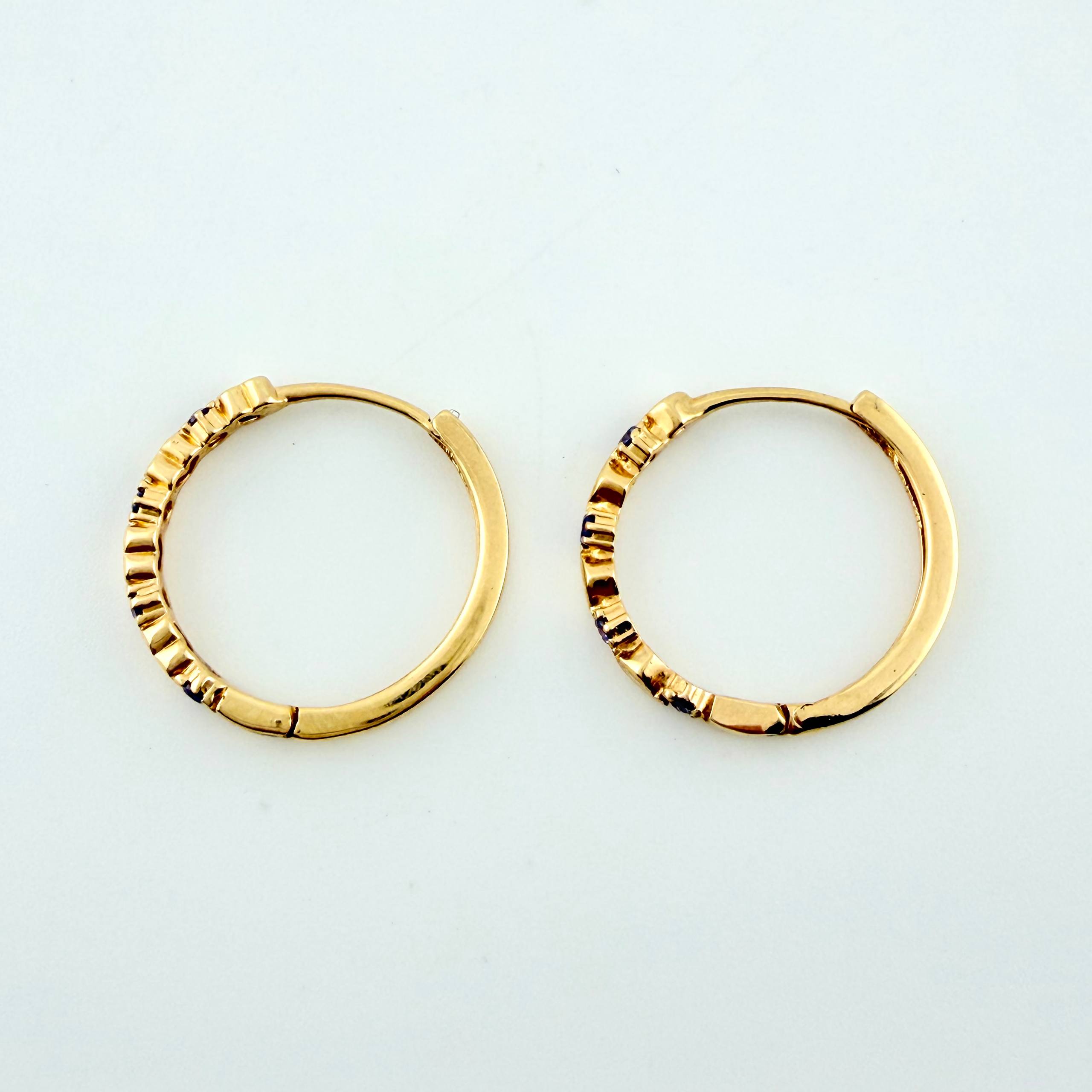 Candongas Corazones Intercalados 2.35gr / 1.8cm / Oro Amarillo 18K