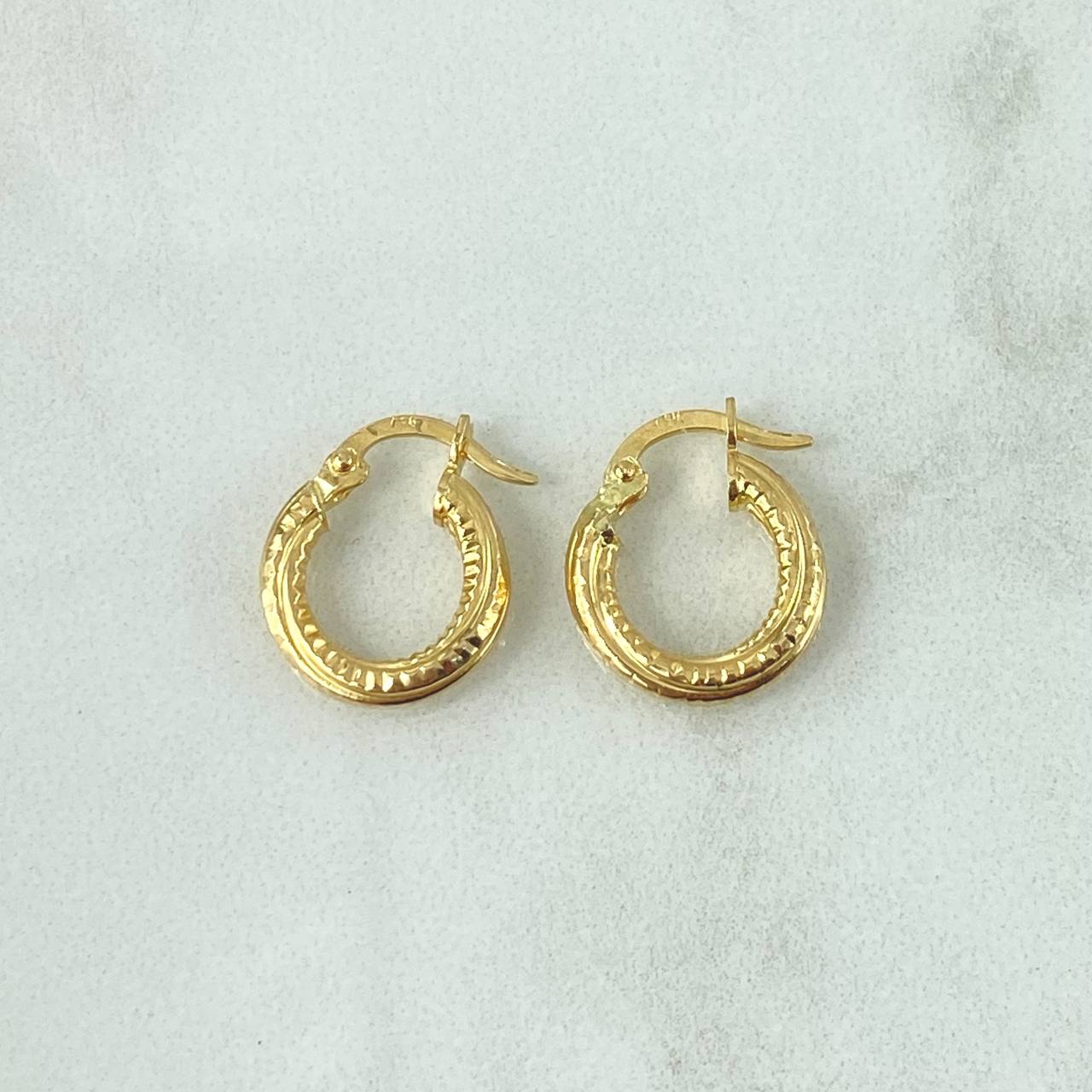 Candongas Carly 1.4gr / 1.5cm / Linea Tallada Oro Amarillo 18K