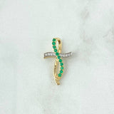 Dije Cruz Curvilinea 1.6gr / 2.3cm / Esmeralda 18 Pts - Diamantes Blancos 7 Pts Dos Oros Amarillo Blanco 18K (Joya) *