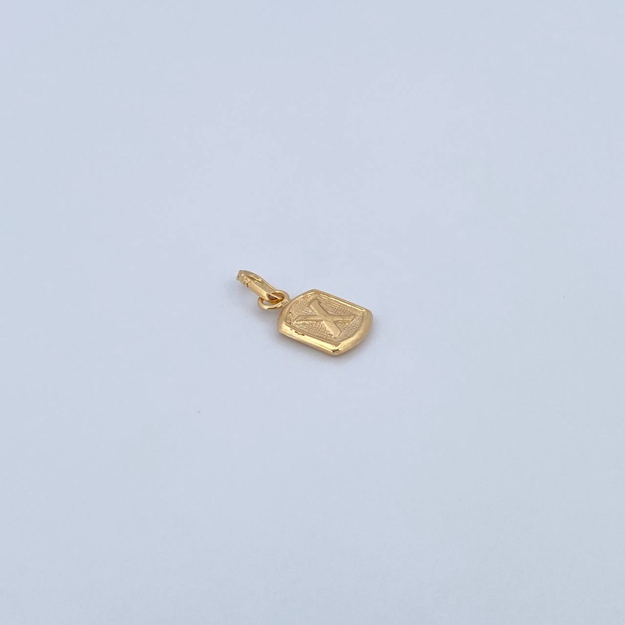 Dije Letra X 0.35gr / 1.5cm / Liso Oro Amarillo 18K &