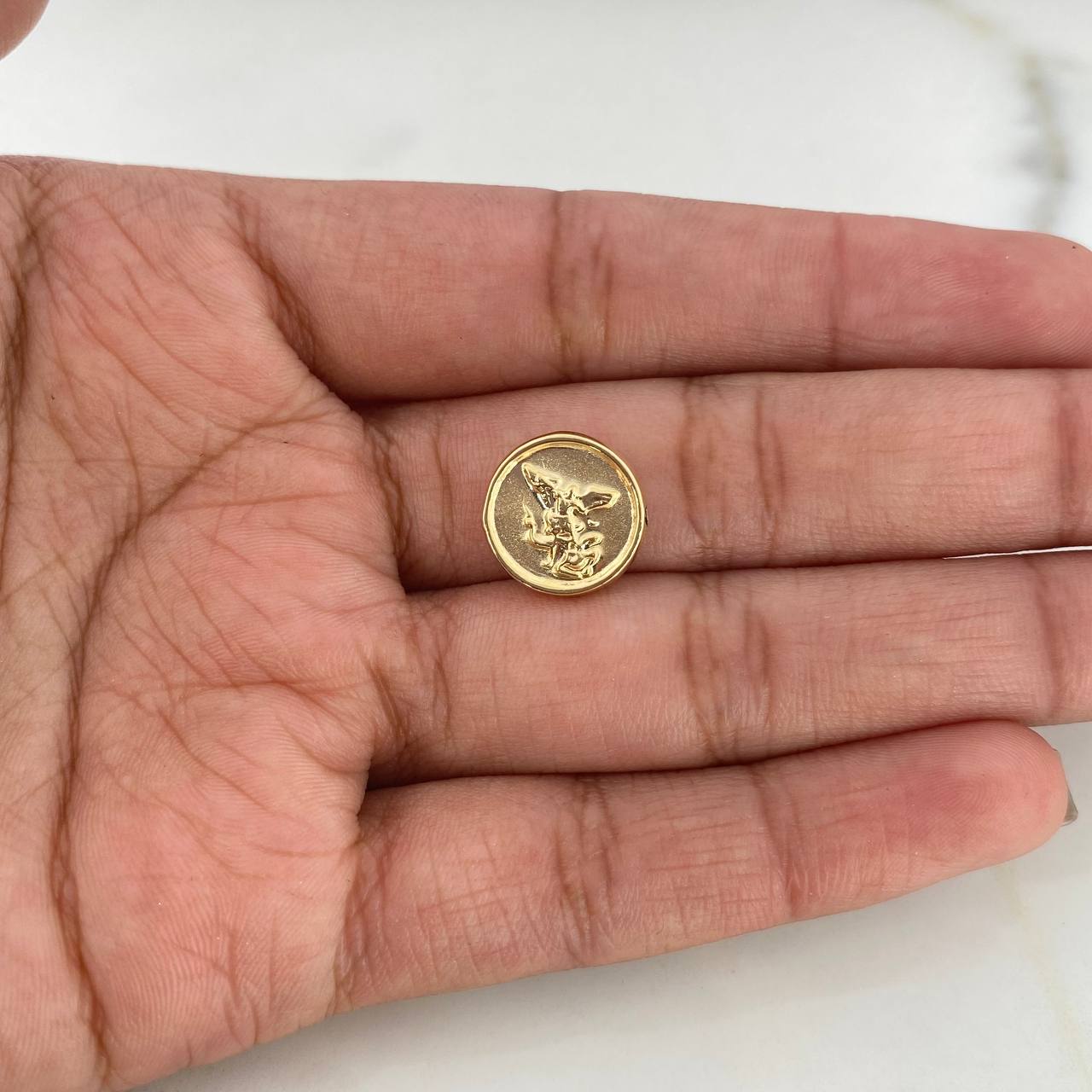 Herraje San Miguel Arcangel 0.65gr / 1.2cm / Troquelado Oro Amarillo 18K &