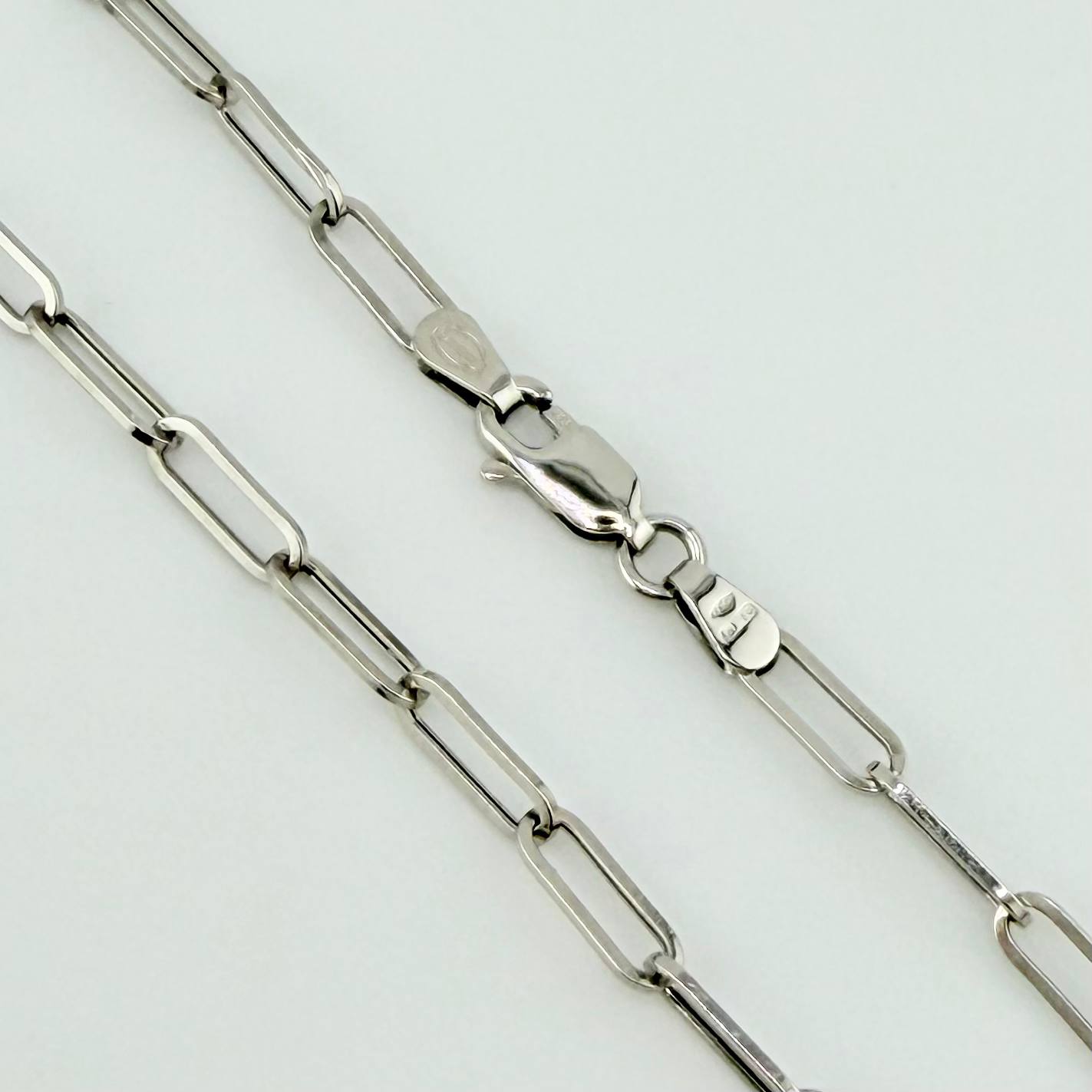 Cadena Cajón 4.9gr / 50cm / 3.3mm Oro Blanco +3 18K ©