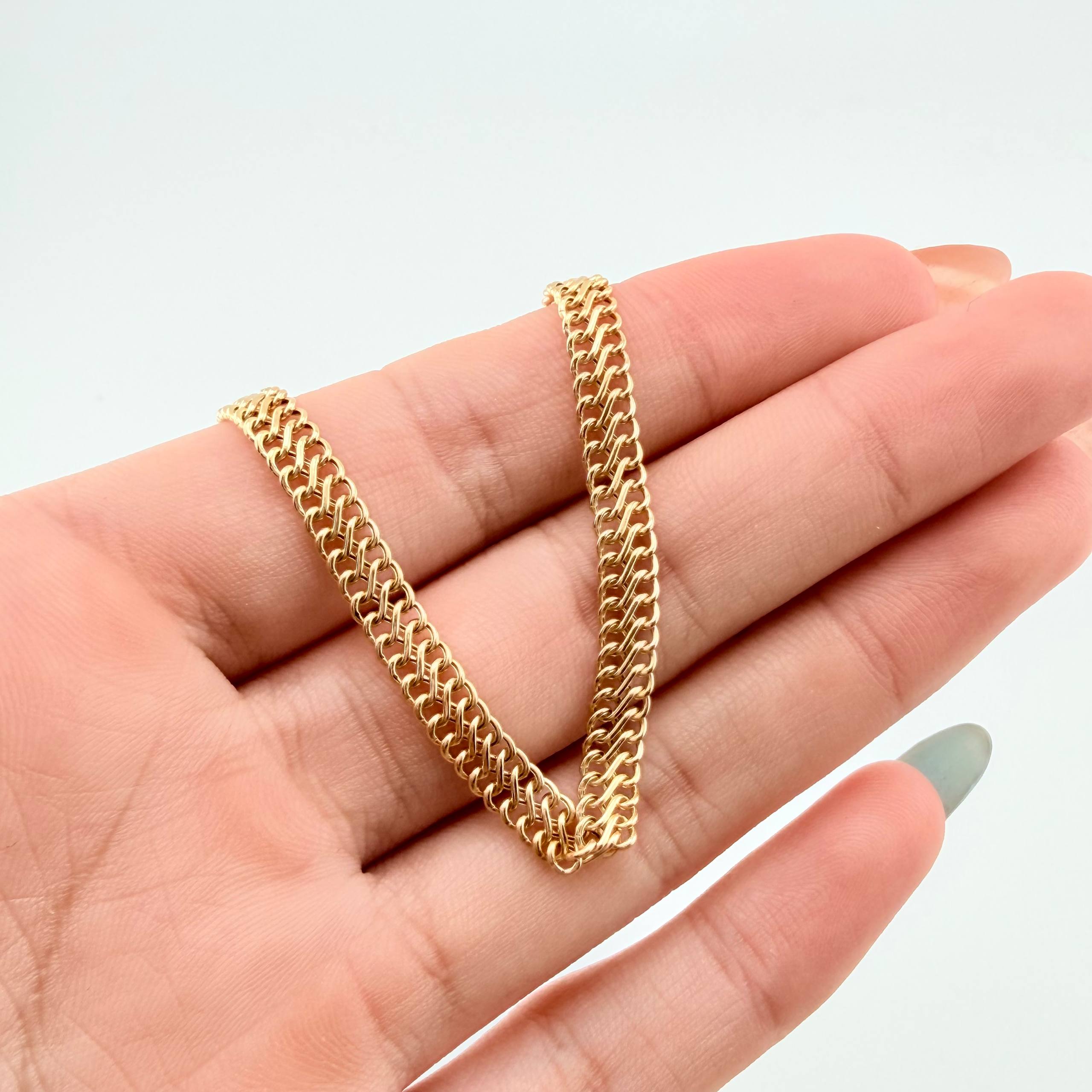 Pulso Sedusa 1.9gr / 19cm / 4mm Oro Amarillo +3 18K