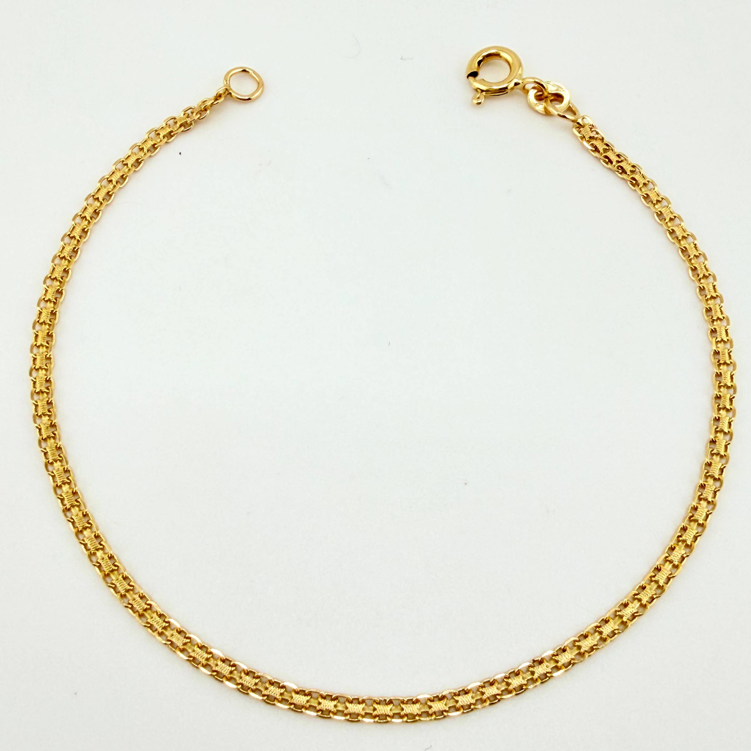 Pulso Chino 1.9gr / 19cm / 2.2mm Oro Amarillo +1 18K ©