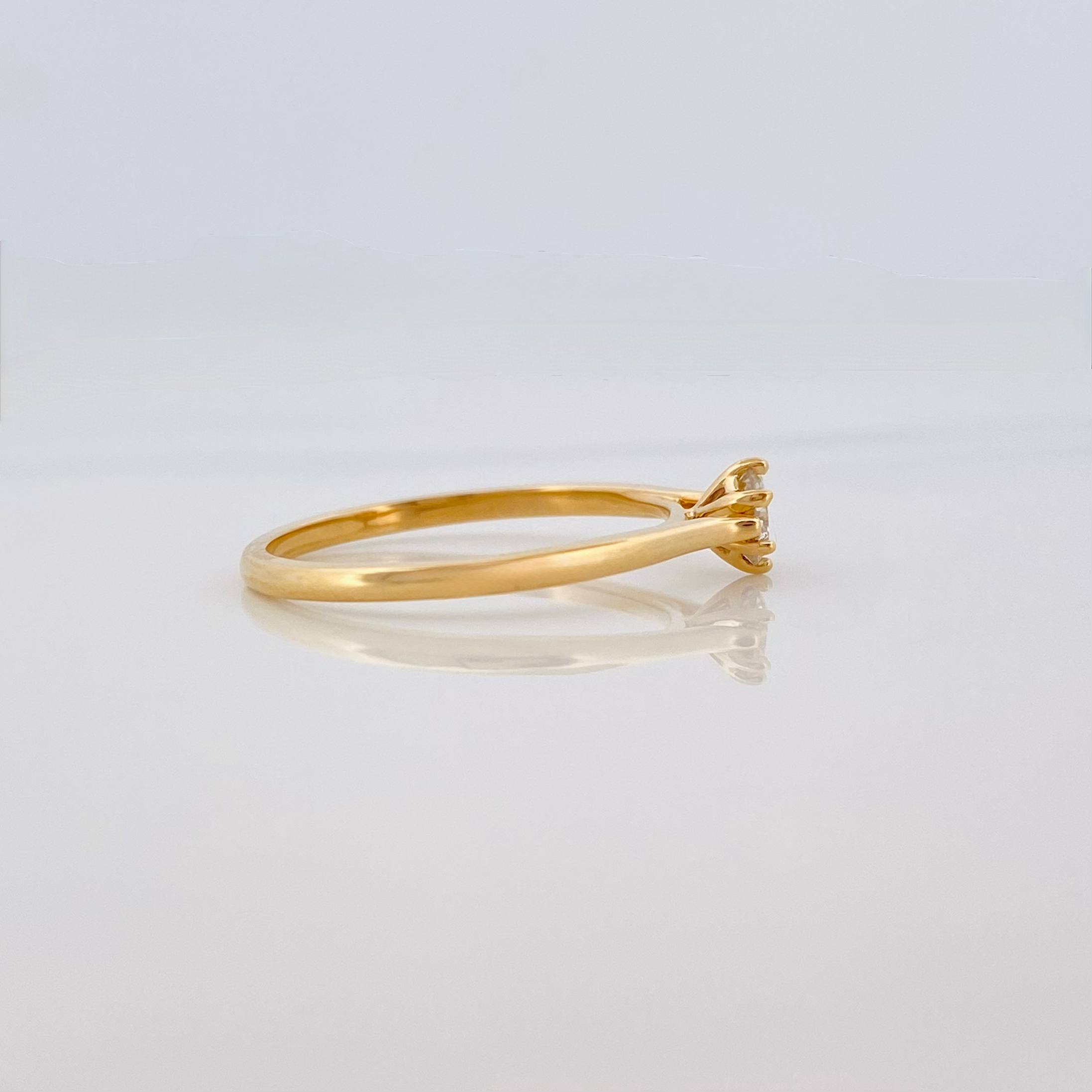 Anillo Solitario Diamante 24 Pts 1.65 g / T6 3/4 Oro Amarillo 18K