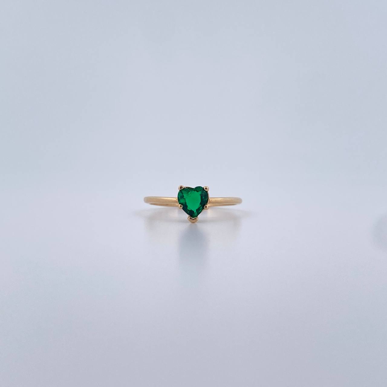 Anillo Solitario Corazon 1.55gr / T5 1/2 / Circon Verde Oro Amarillo 18K &
