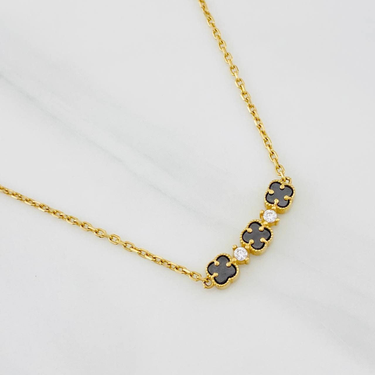 Cadena Aro Seguido Trebol 4.1g / 42.5cm - 45cm / 1.3mm Oro Amarillo 18K