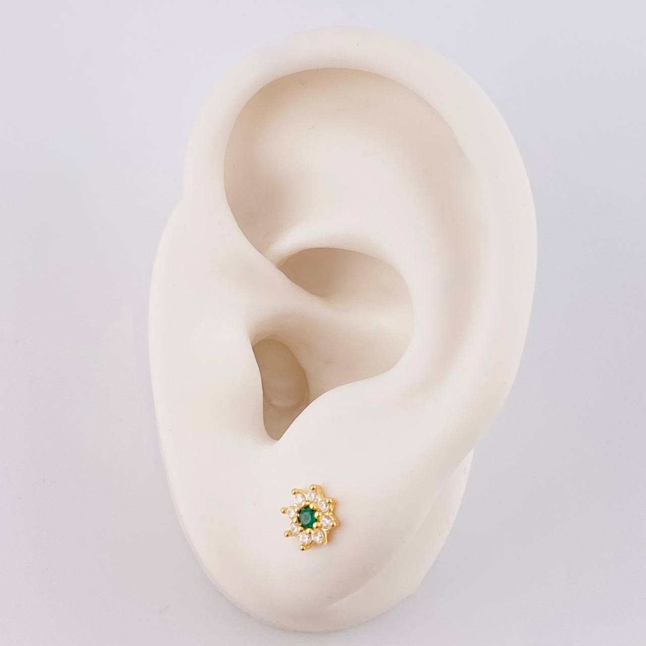 Topos Flor Ocho Petalos 0.85 g / 6.3 mm Oro Amarillo 18K
