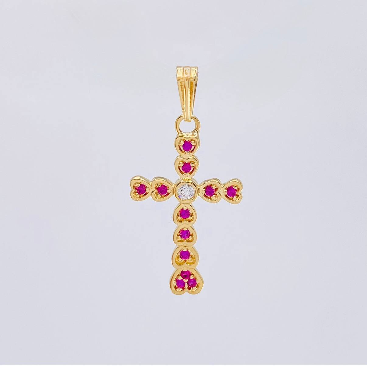Dije Cruz Corazones 1.65 g / 3 cm Oro Amarillo 18K