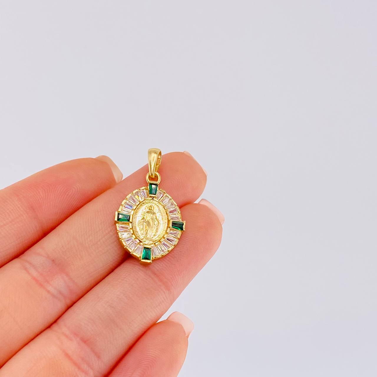 Dije Medalla Virgen Milagrosa 2.55 g / 2.8 cm Oro Amarillo 18K
