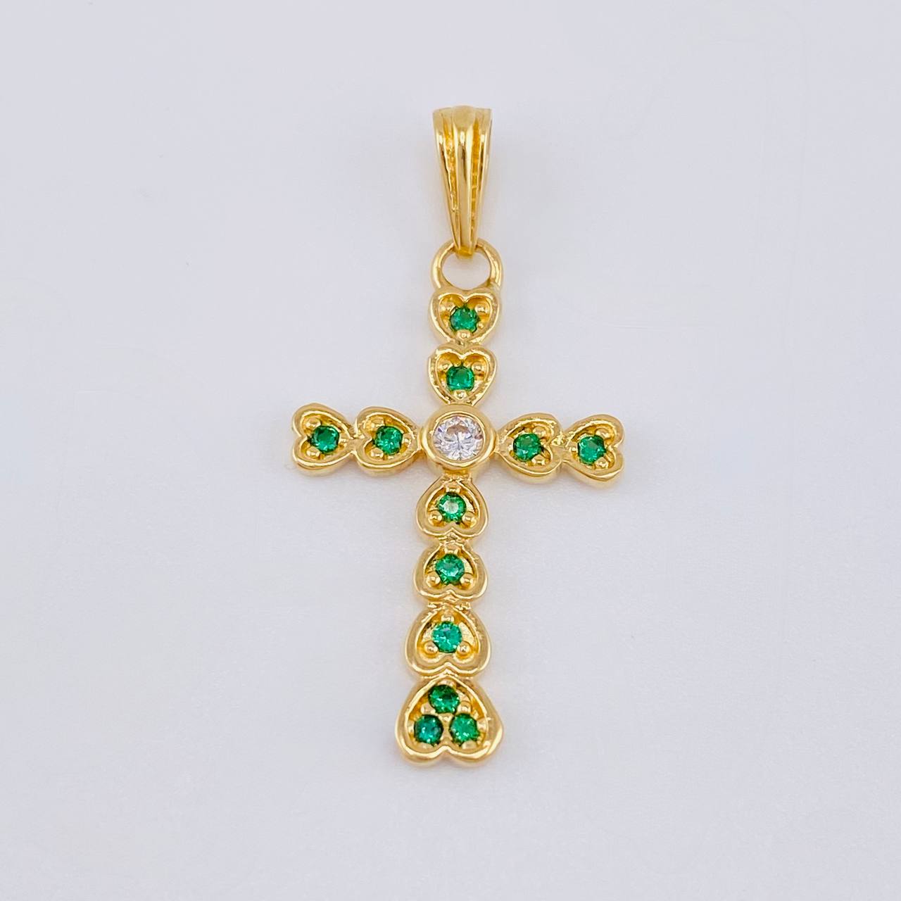 Dije Cruz Corazones 1.65 g / 3 cm Oro Amarillo 18K