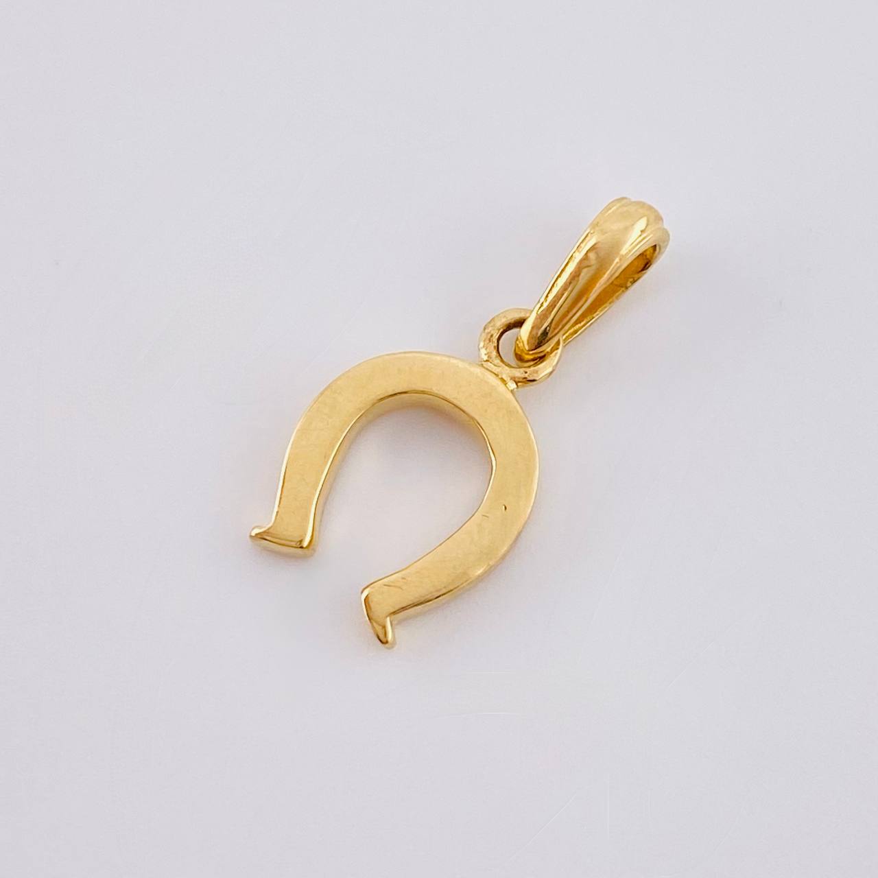 Dije Herradura 1.05 g / 2 cm Oro Amarillo 18K
