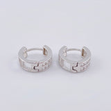 Candongas Doble Carril Basteado 2.6 g / 1 cm Oro Blanco 18K