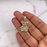 Dije Oso 4.85gr / 3cm / Circones Blancos Negros Dos Oros Amarillo Blanco 18K $