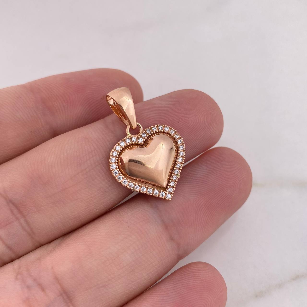 Dije Corazon 2.7gr / 2.4cm / Circones Blancos Oro Rosa 18K #