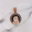 Dije Rostro Cristo 7.65gr / 3.7cm / Circones Negros Dos Oros Blanco Rosa 18K &
