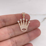 Dije Corona RX 3.65gr / 3.1cm / Circones Blancos Oro Rosa 18K $