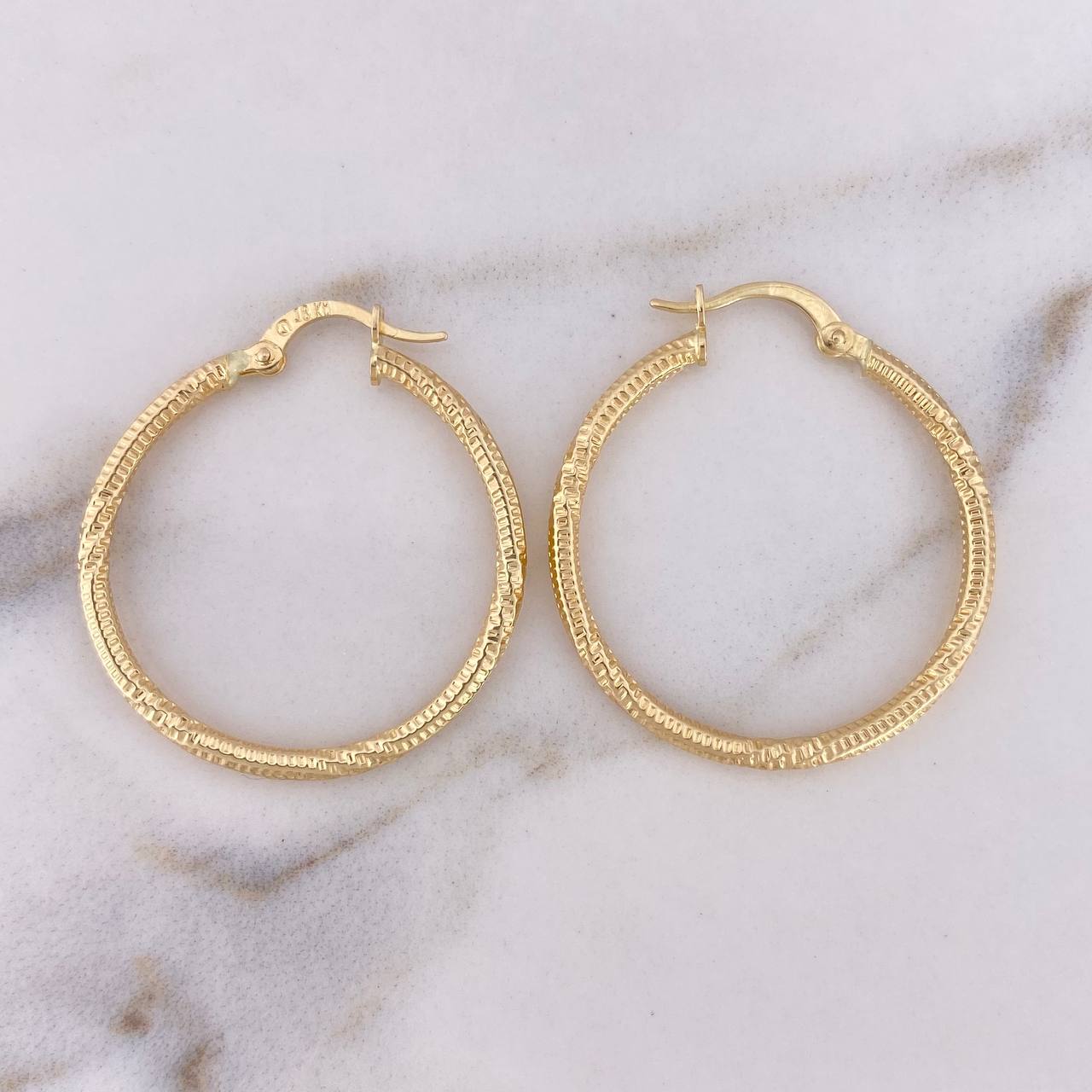 Candongas Megan 1.9gr / 3.2cm / Caponera Diamantada Oro Amarillo 18K &