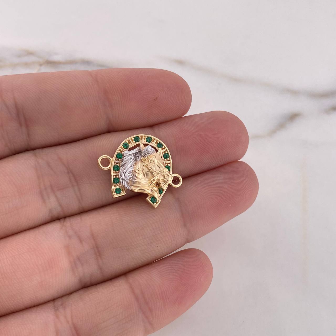 Herraje Herradura Caballo 3.8gr / 2.2cm / Circones Verdes Dos Oros Amarillo Blanco 18K #