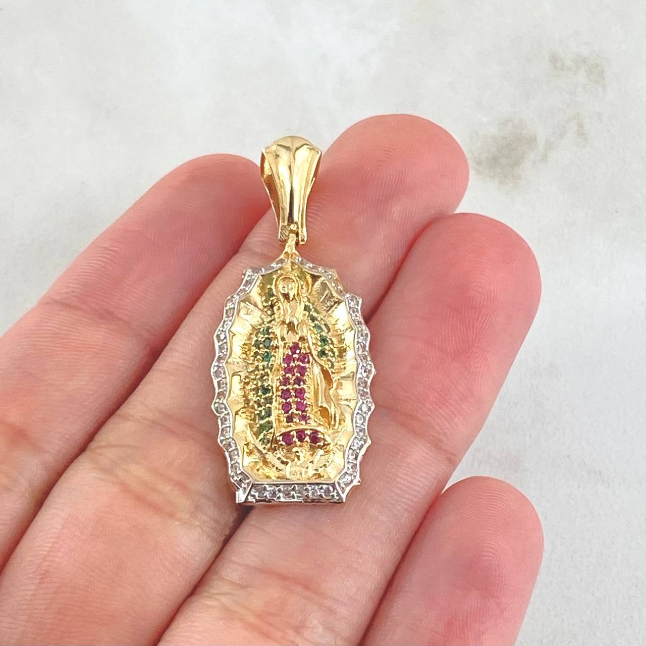 Dije Virgen de Guadalupe 5.55gr / 3.7cm / Oro 18K