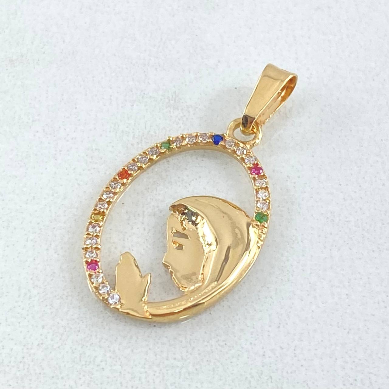 Dije Virgen María 1.4gr / 2.7cm / Oro 18K