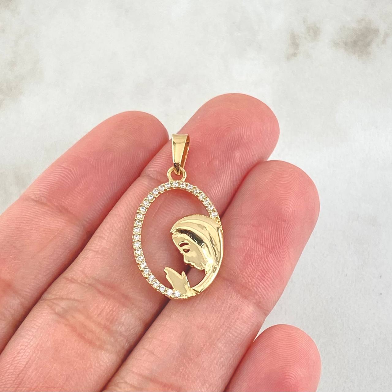 Dije Virgen María 1.2gr / 2.3cm / Oro 18K *