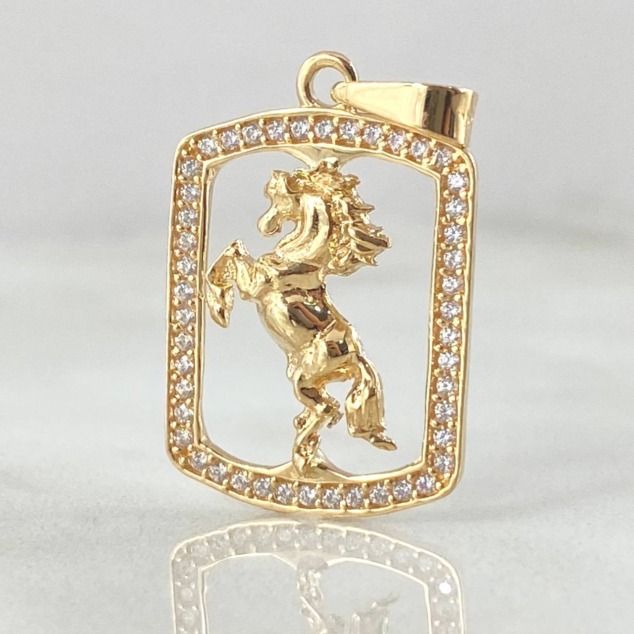 Dije Placa Caballo 2.15gr / 2.7cm / Oro 18K