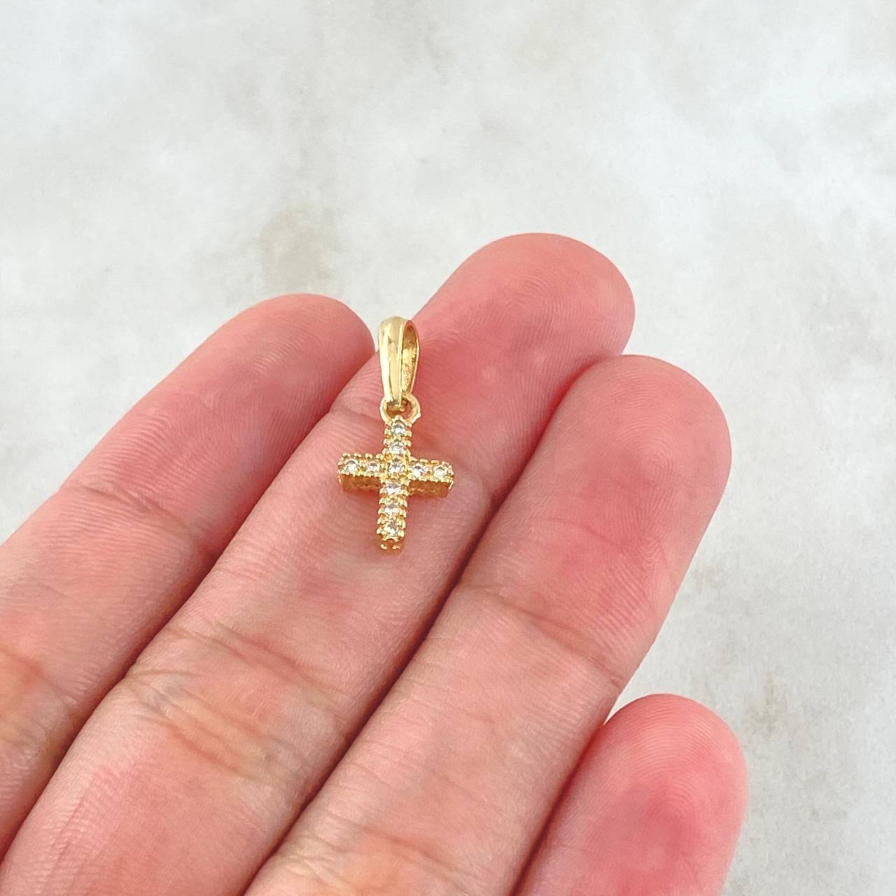 Dije Cruz Tupida 1gr / 1.9cm / Oro 18K ©