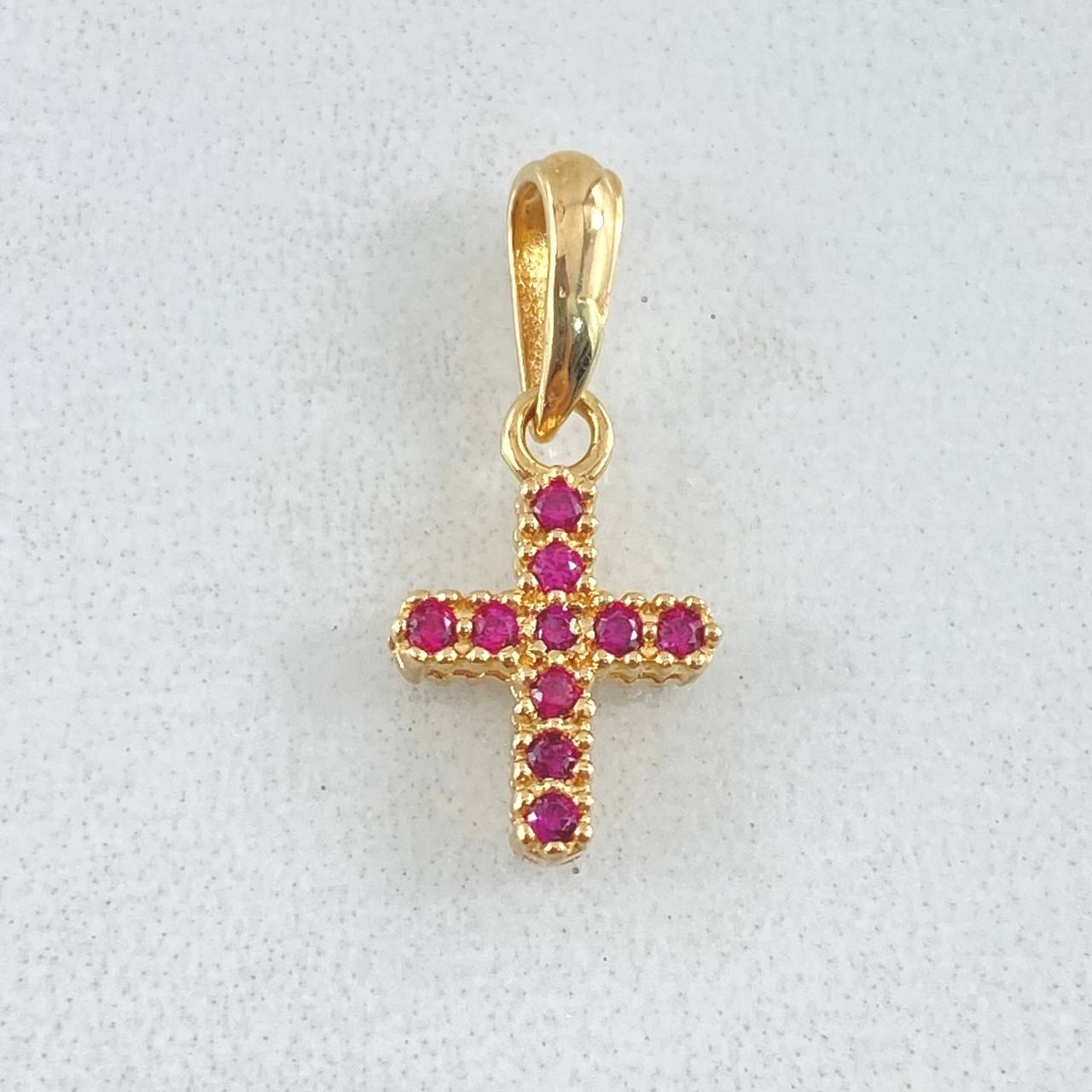 Dije Cruz Tupida 0.95gr / 1.9cm / Oro 18K ©