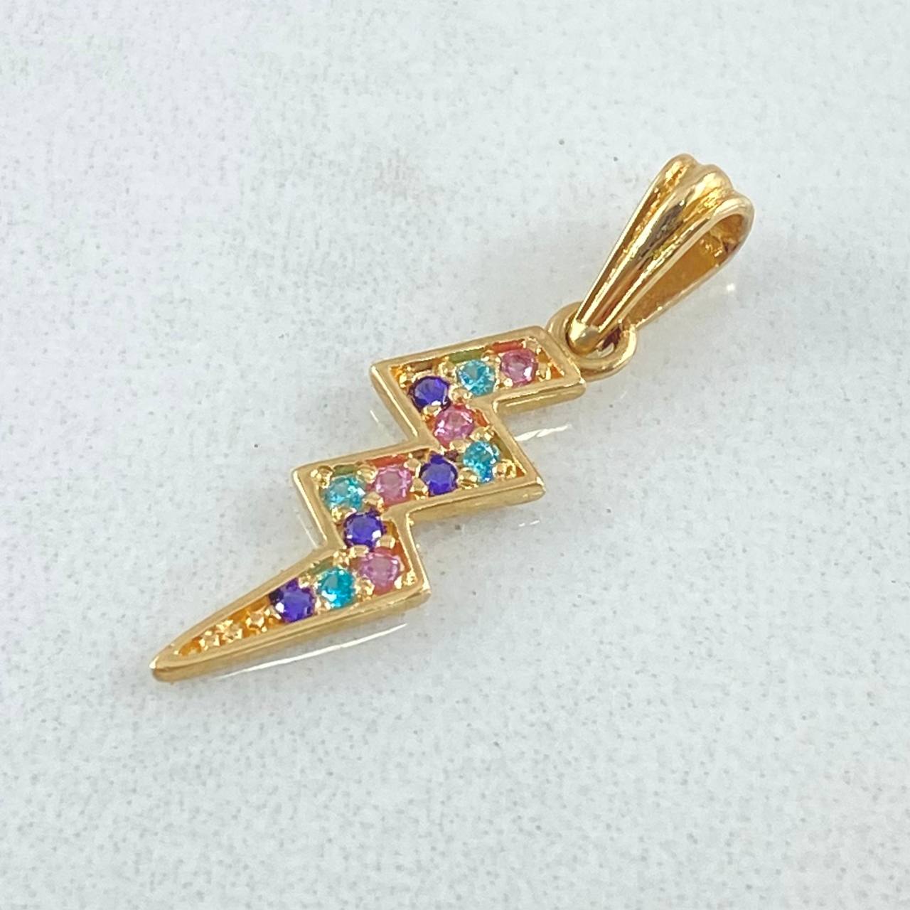 Dije Rayo 0.9gr / 2.5cm / Oro 18K ©