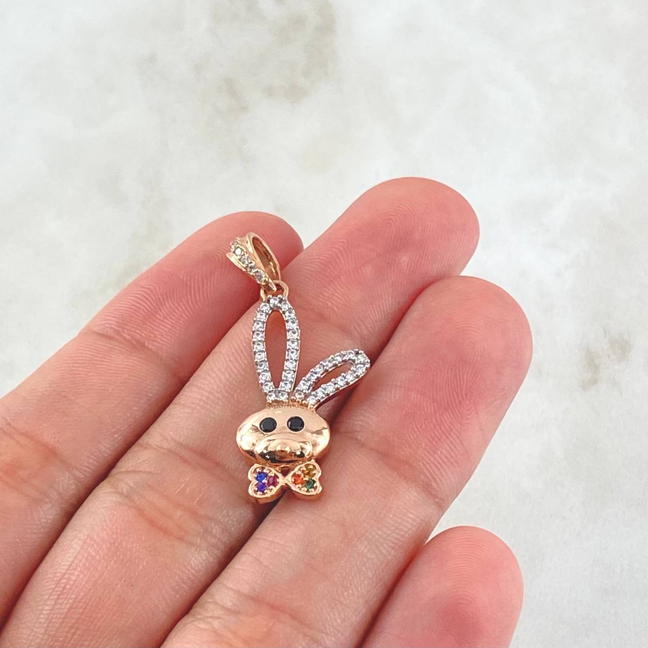 Dije Rostro Conejo 2.5gr / 3cm / Oro 18K ©