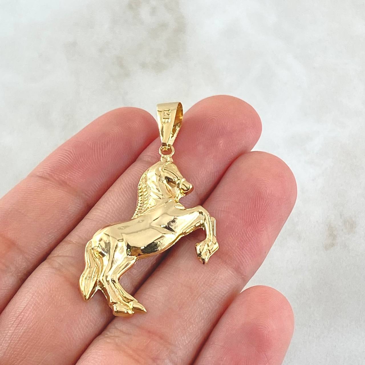 Dije Caballo 2.1gr / 4.3cm / Oro 18K ©