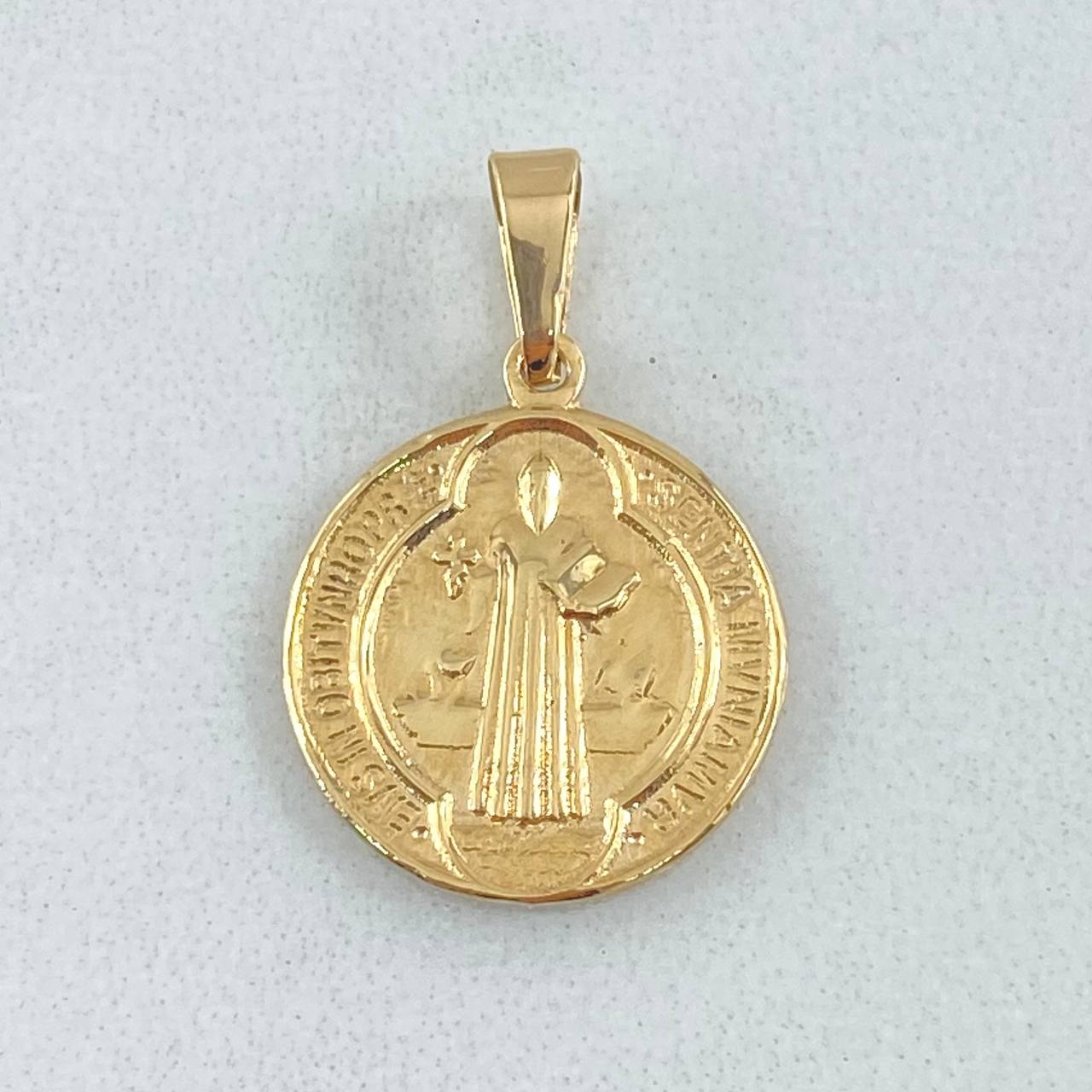 Dije San Benito 1.75gr / 2.4cm / Oro 18K ©