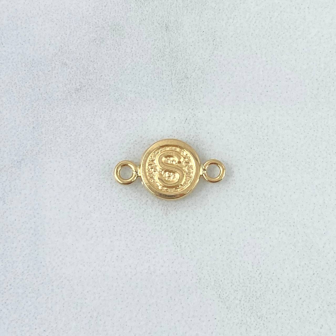 Herraje Letra S 0.35gr / 1.5cm / Circulo Texturizado Rustico Oro Amarillo 18K