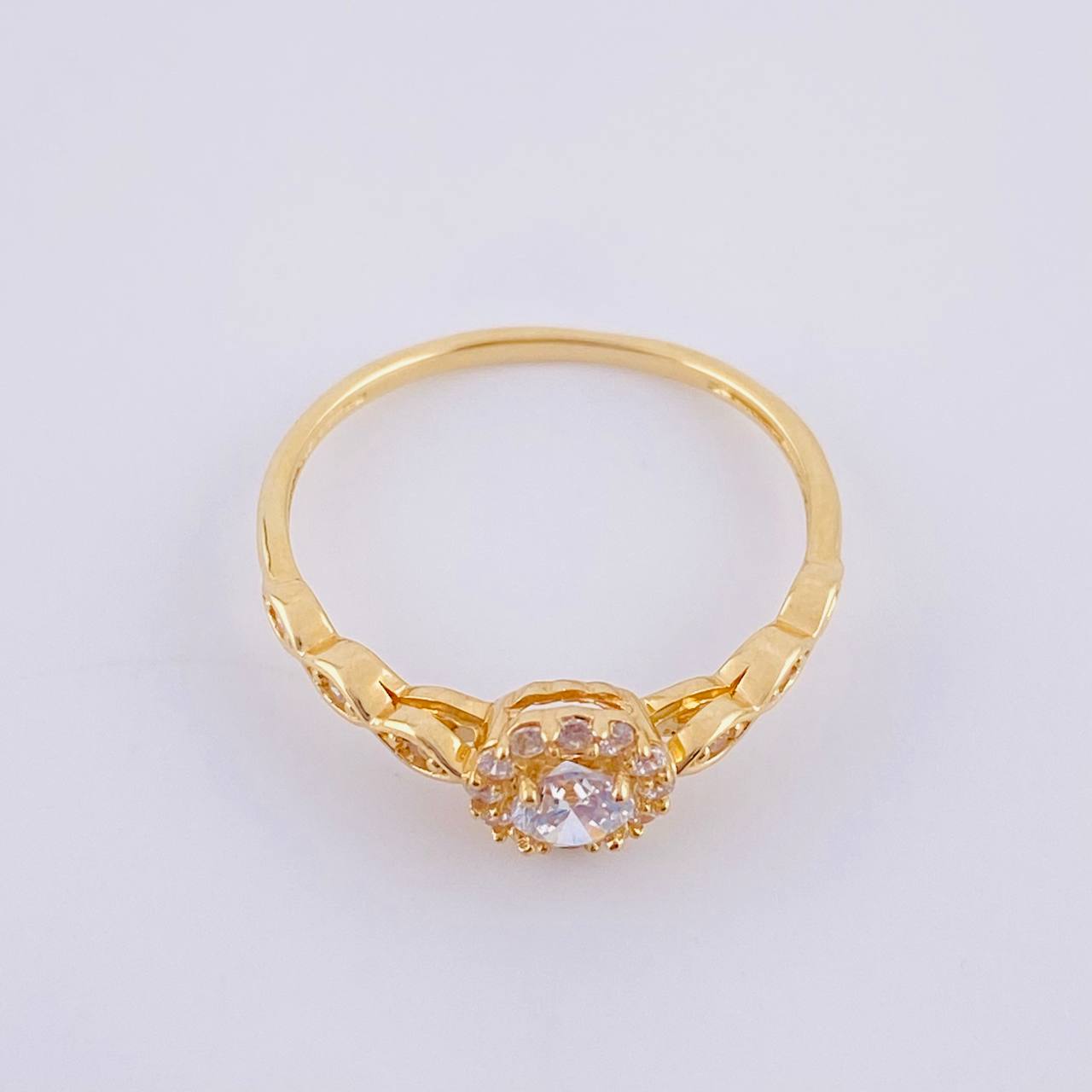 Anillo Halo Ojal 1.85g / T7 1/4 Oro Amarillo 18K