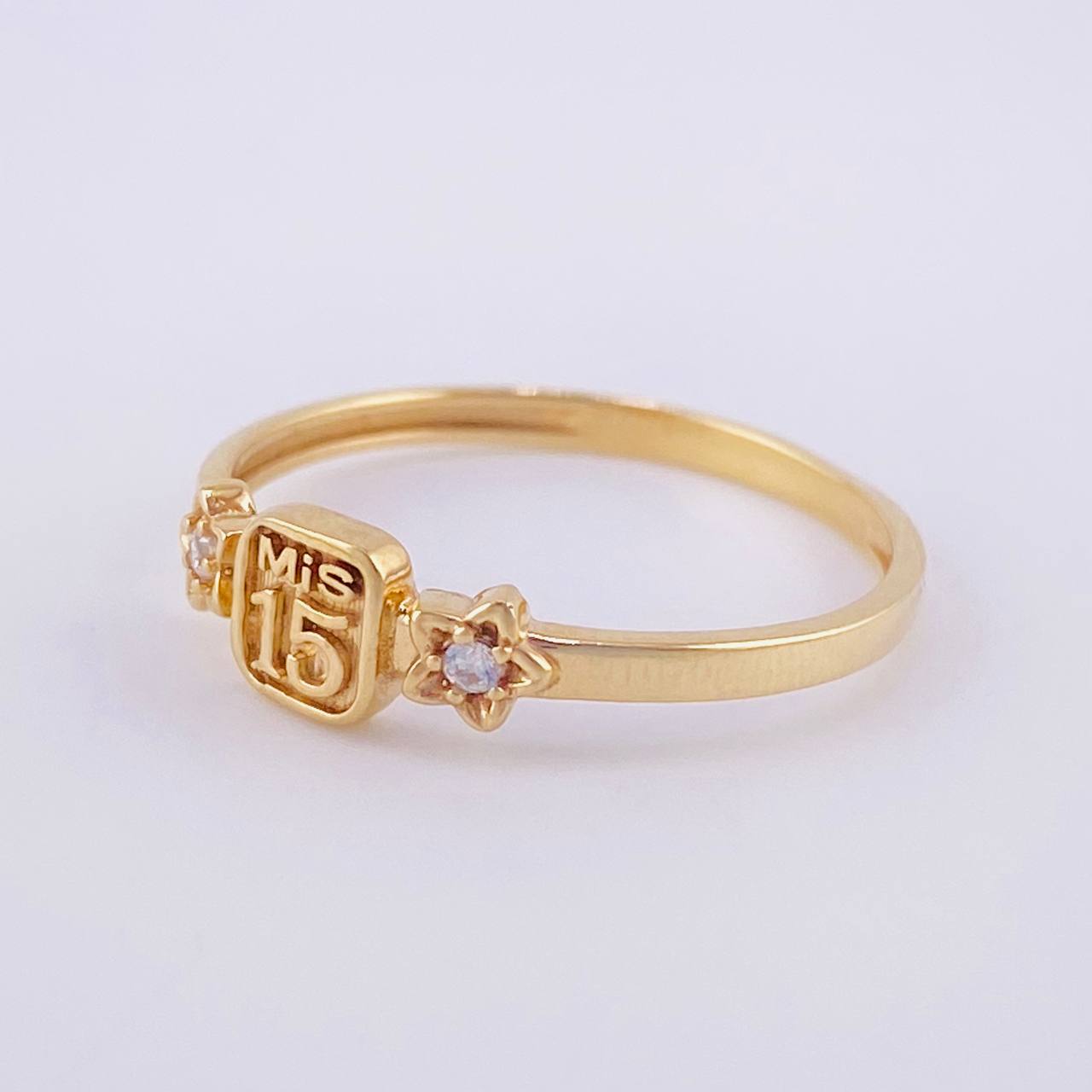 Anillo Jazmín 15s 1.65g / T6 Oro Amarillo 18K