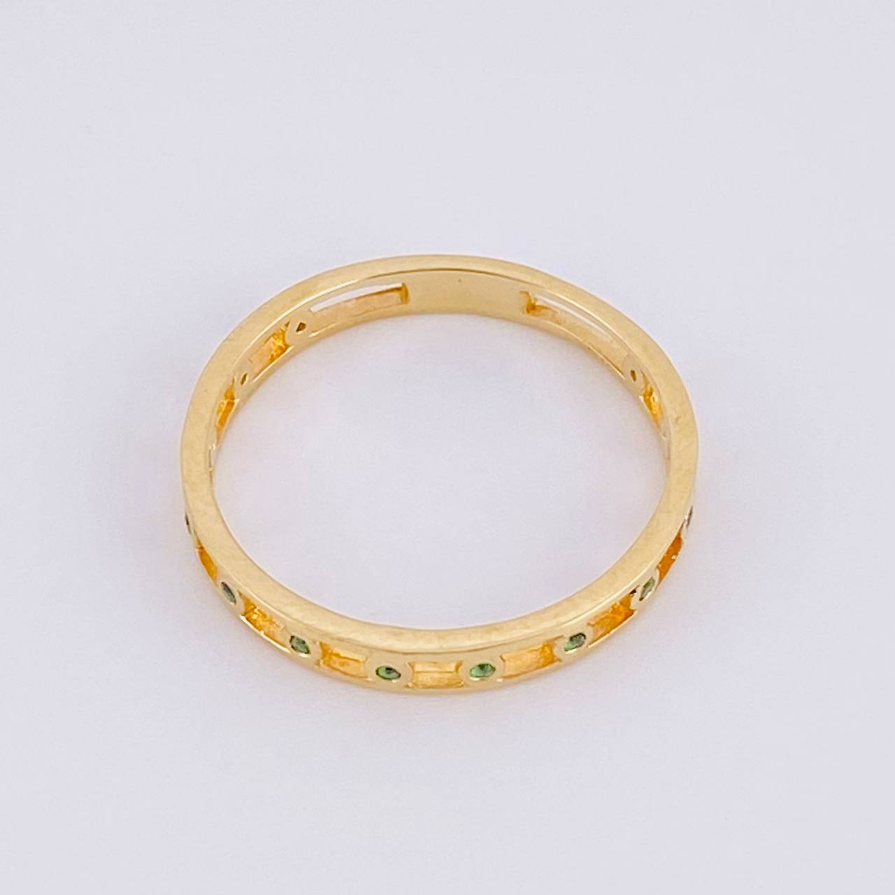Anillo Cinturón de Chispas 1.75g / T7 3/4 Oro Amarillo 18K
