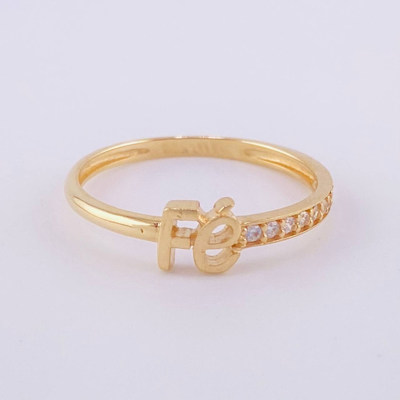 Anillo Fe 1.5g / T6 1/2  Oro Amarillo 18K