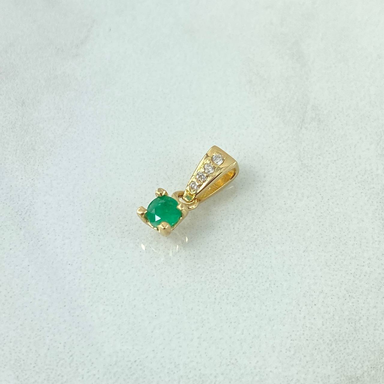 Dije Piedra 1.05gr / 1.4cm / Esmeralda 29pts Diamantes 3pts Oro Amarillo 18K (Joya) *