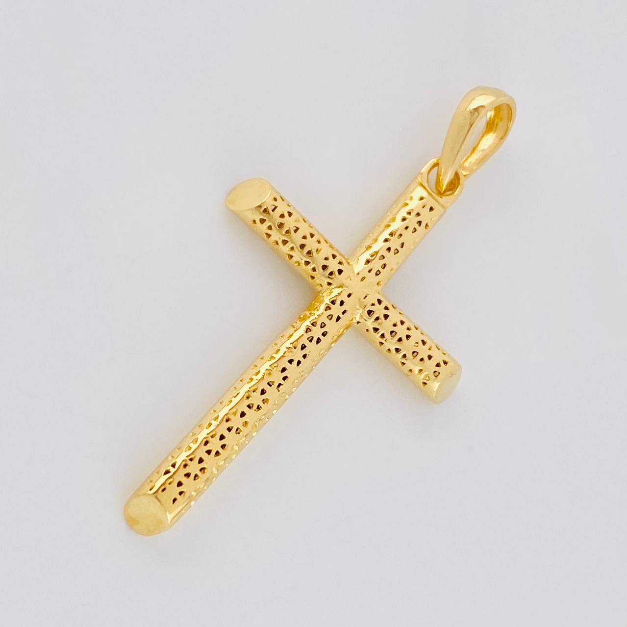 Dije Cruz Malla Latina 2.75 g / 4 cm Oro Amarillo 18K